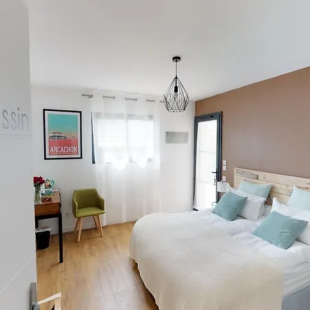 Bed & Breakfast Cote Pinede 3*